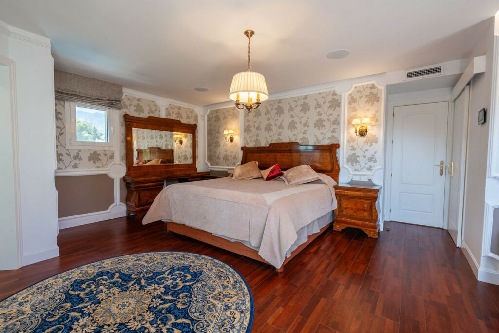 Detached Villa Mijas Málaga - image 22