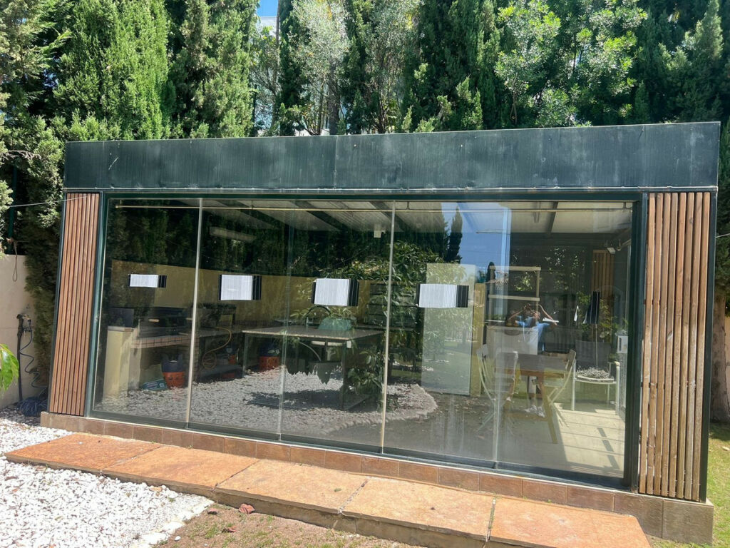 Detached Villa Selwo Málaga - image 22