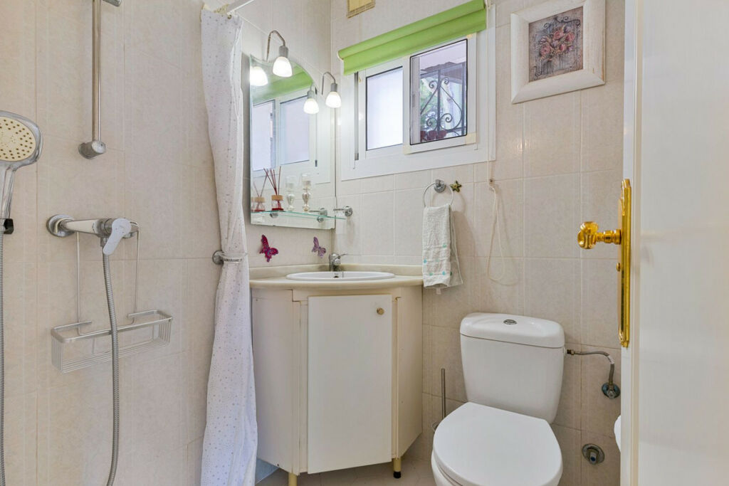 Detached Villa Fuengirola Málaga - image 22