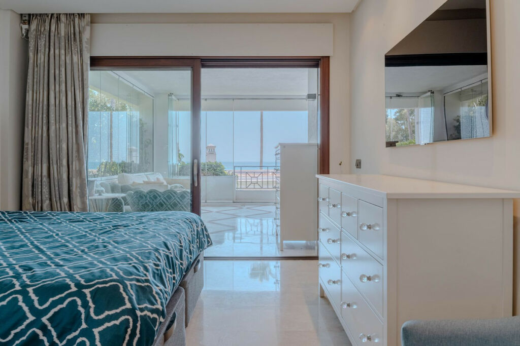 Ground Floor Apartment Estepona Málaga - image 22
