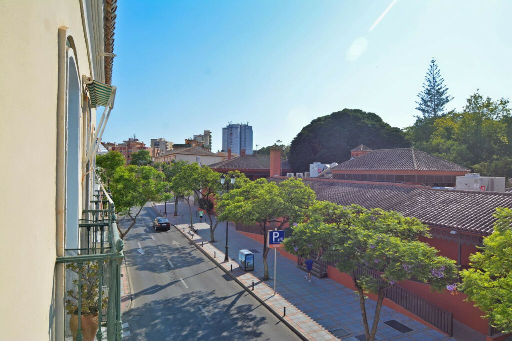 Middle Floor Apartment Fuengirola Málaga - image 22