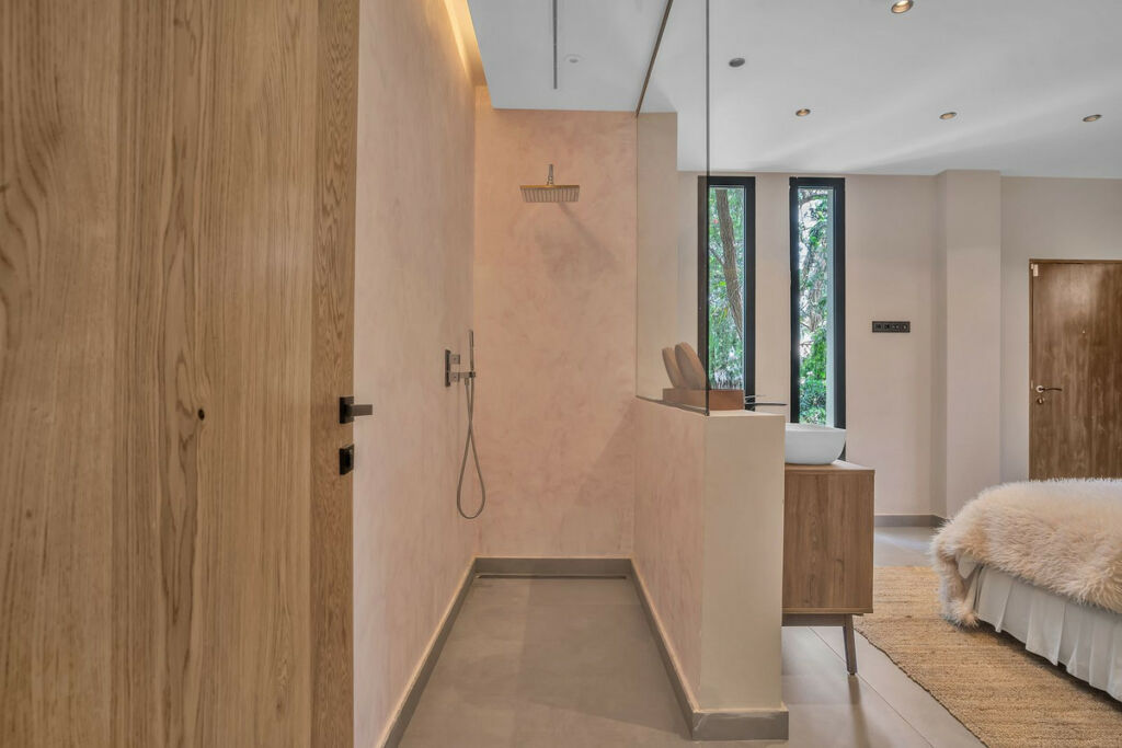 Detached Villa Marbella Málaga - image 22