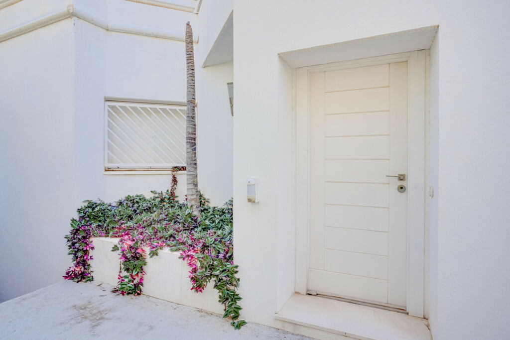 Detached Villa Elviria Málaga - image 22