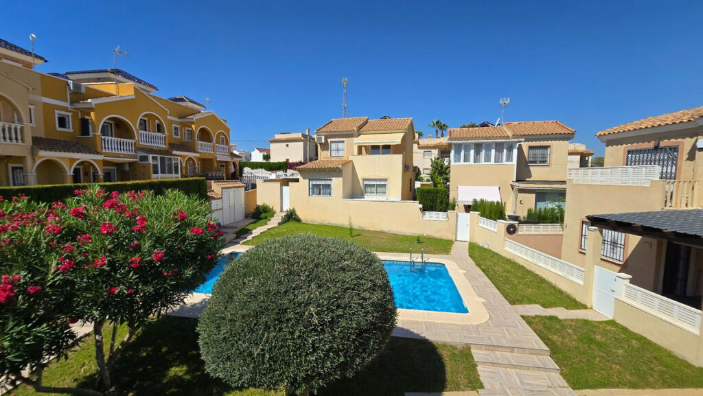 Detached Villa Orihuela Alicante - image 23