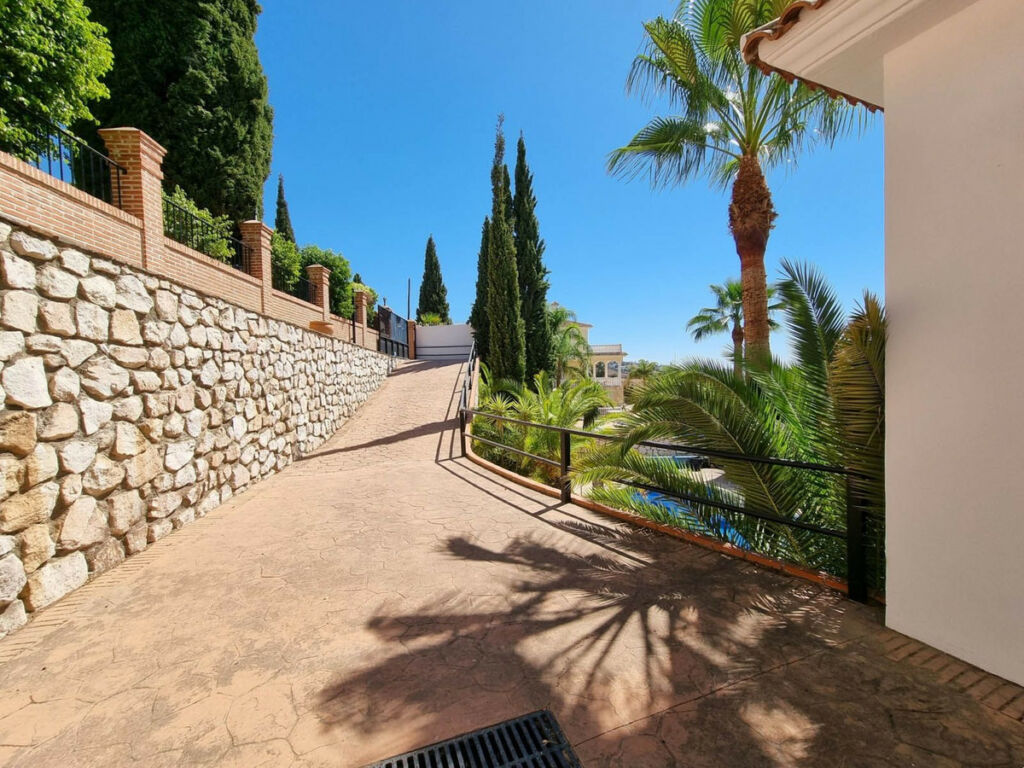 Detached Villa Mijas Golf Málaga - image 22