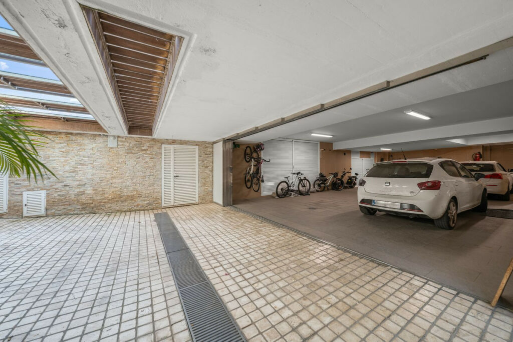 Detached Villa Bahía de Marbella Málaga - image 22