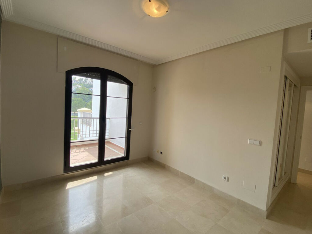 Penthouse Benahavís Málaga - image 22