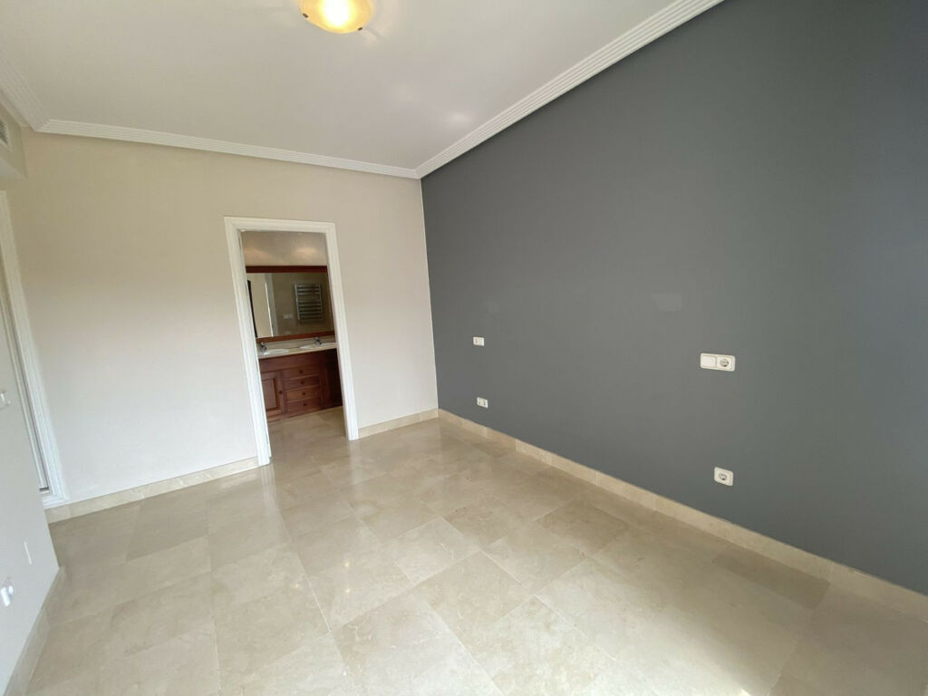 Penthouse Benahavís Málaga - image 23