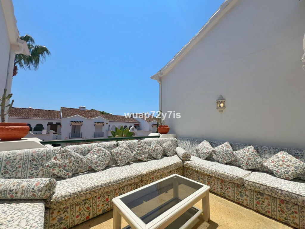 Top Floor Apartment El Presidente Málaga - image 23