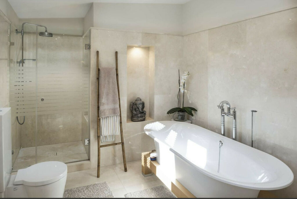 Detached Villa La Quinta Málaga - image 23