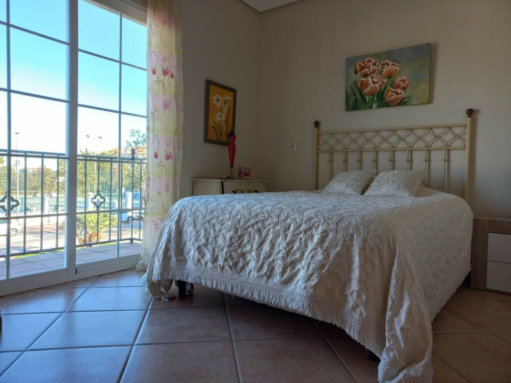 Semi-Detached House San Pedro de Alcántara Málaga - image 23