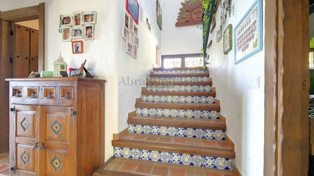 Detached Villa Canillas de Albaida Málaga - image 23