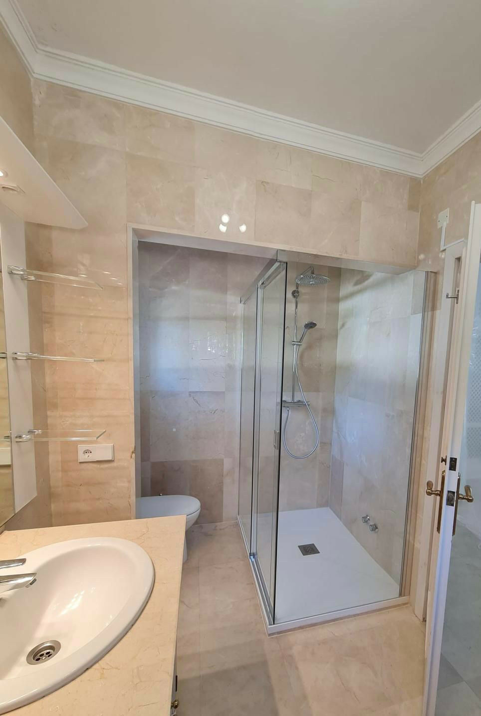 Detached Villa Sierra Blanca Málaga - image 23