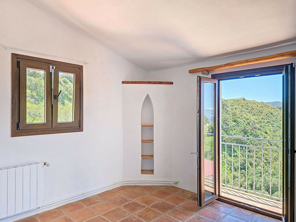 Detached Villa Sedella Málaga - image 24