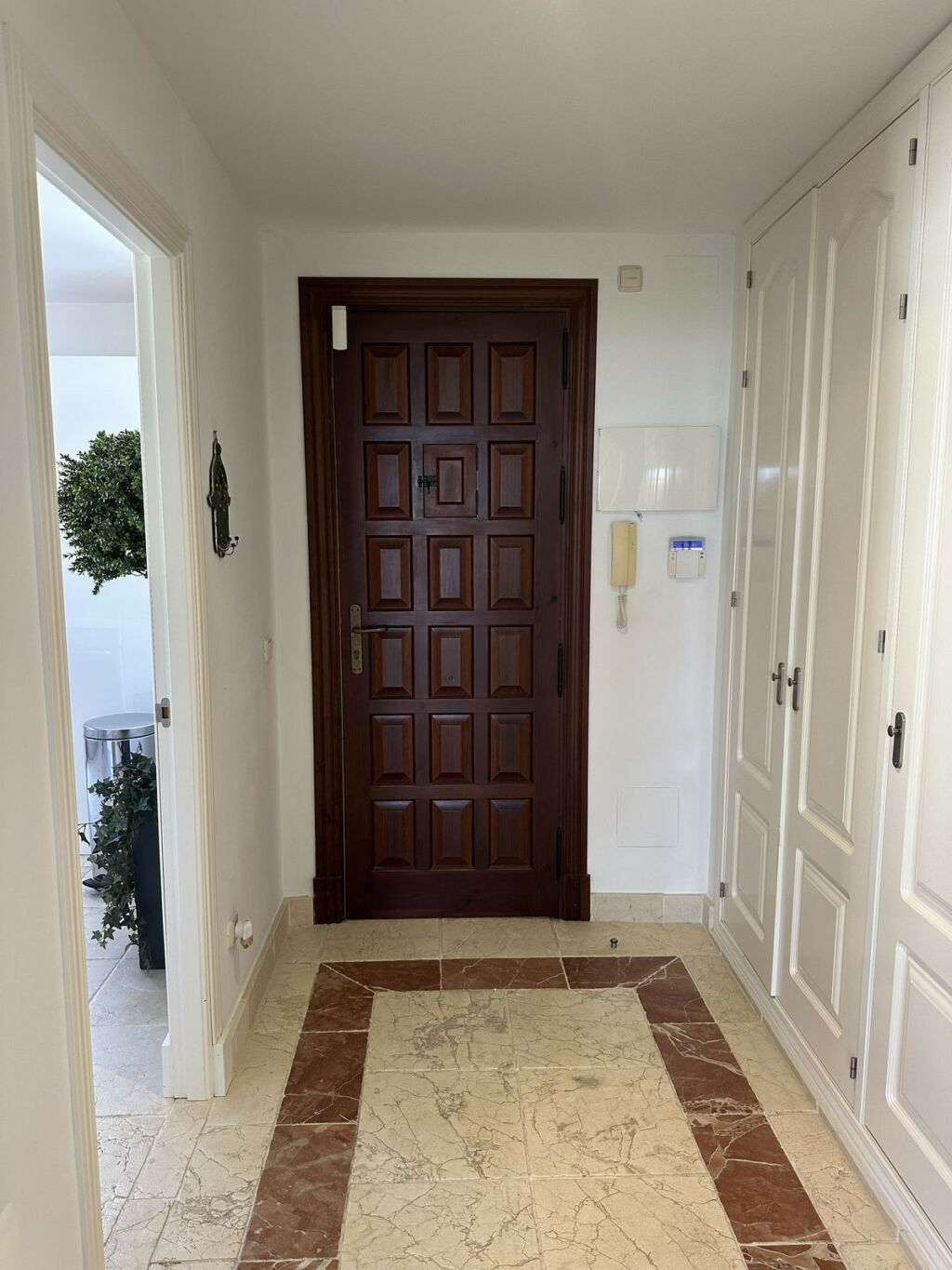 Penthouse Benahavís Málaga - image 12