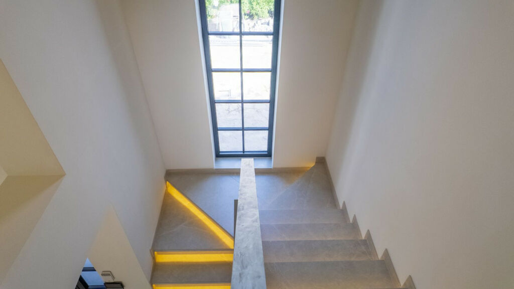 Detached Villa Sotogrande Cádiz - image 22