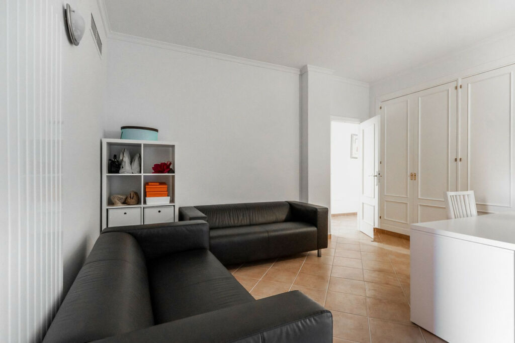 Middle Floor Apartment La Mairena Málaga - image 23