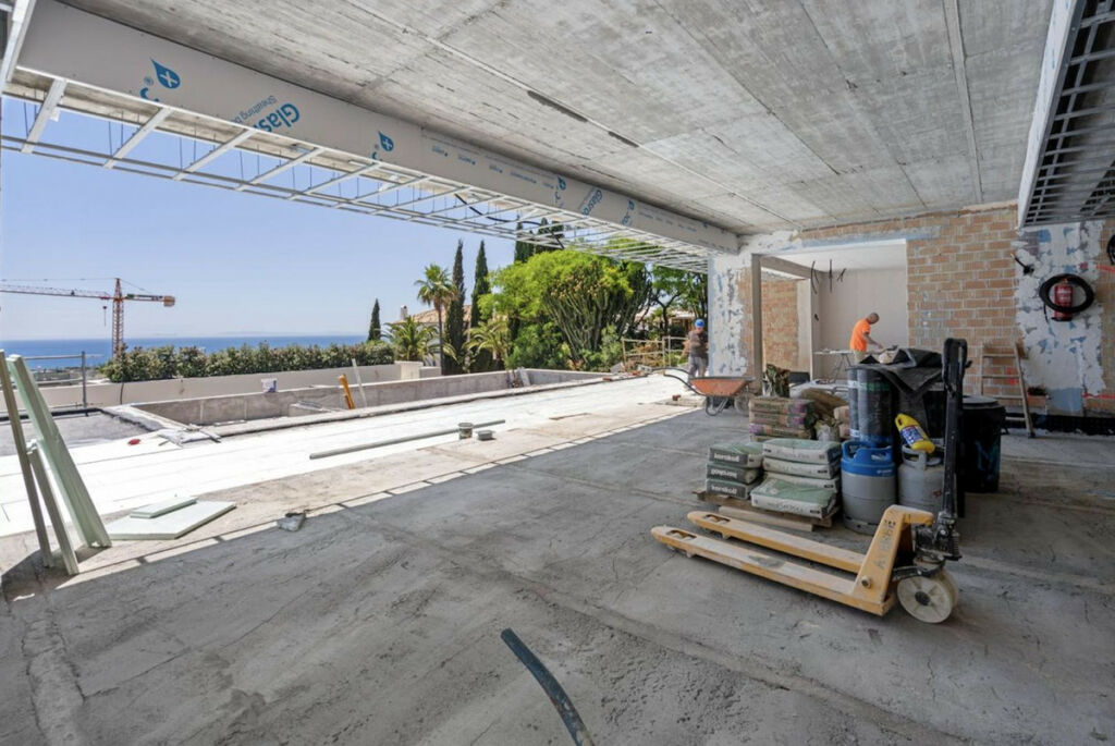 Detached Villa Elviria Málaga - image 23