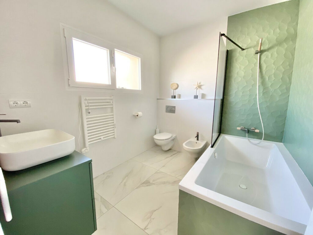 Detached Villa San Pedro de Alcántara Málaga - image 23
