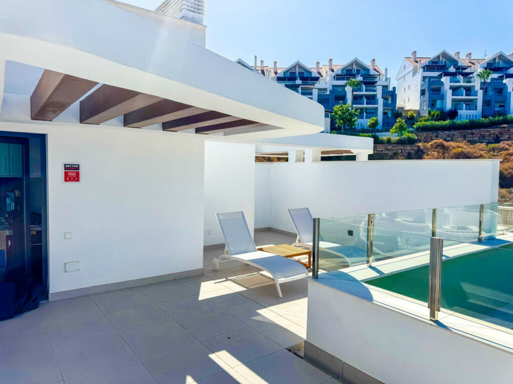 Penthouse Duplex Calanova Golf Málaga - image 23