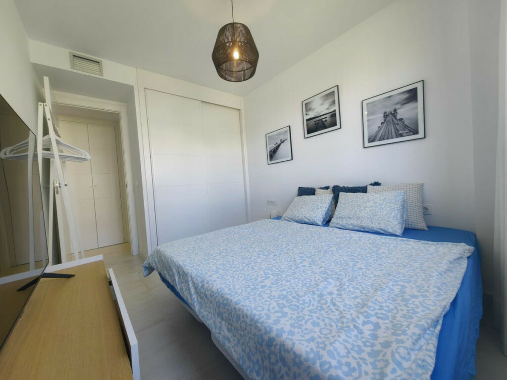 Middle Floor Apartment Estepona Málaga - image 23