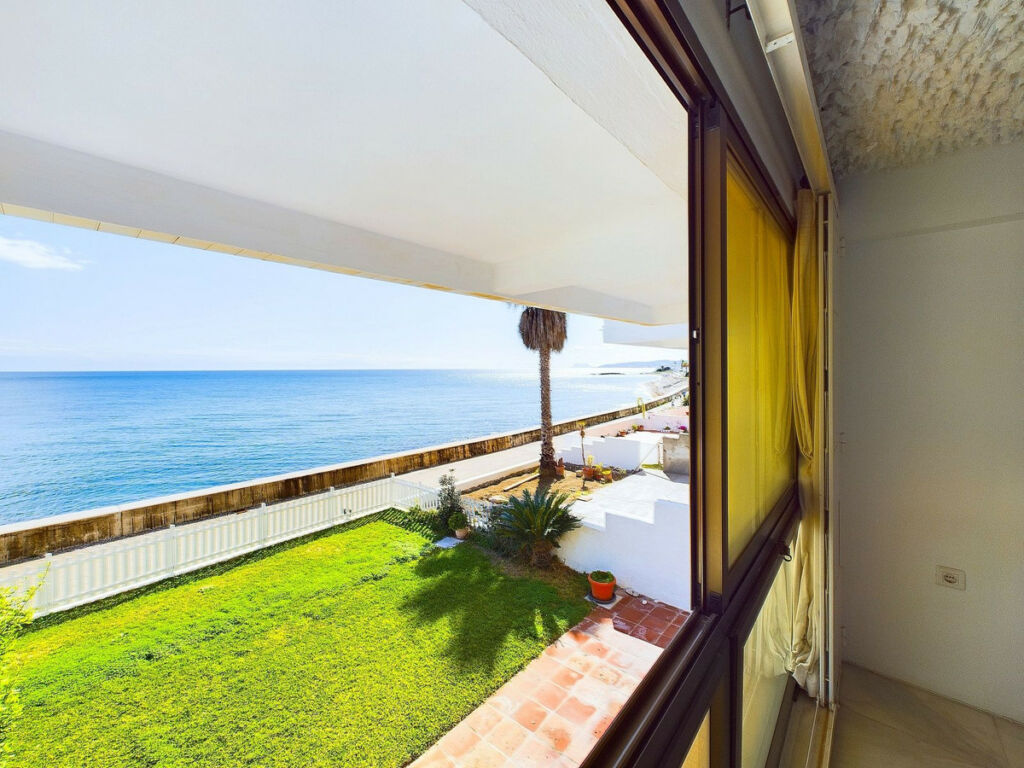 Duplex Estepona Málaga - image 23