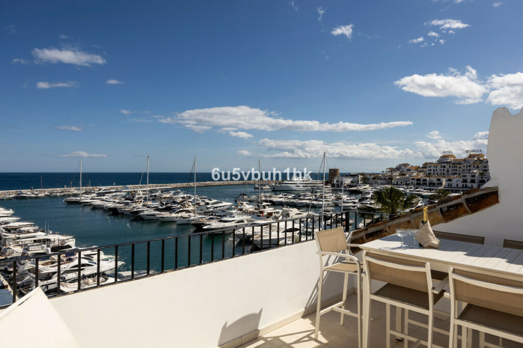 Penthouse Duplex Puerto Banús Málaga - image 23