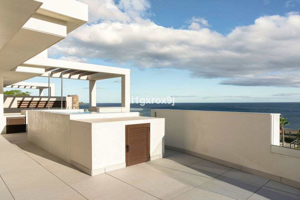 Penthouse Duplex Estepona Málaga - image 23