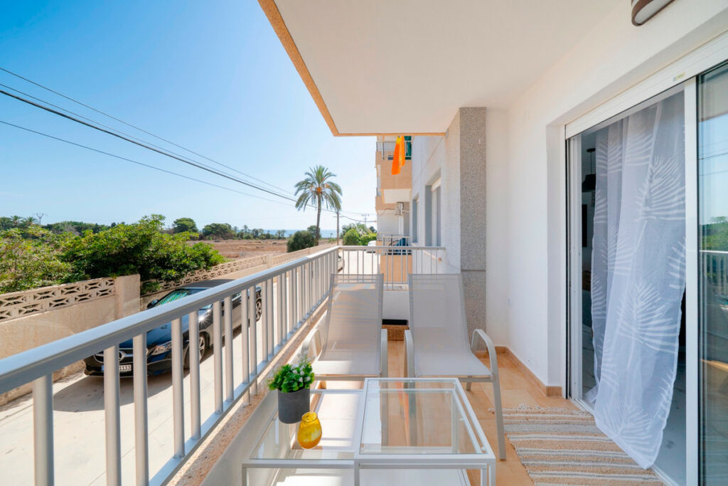 Middle Floor Apartment Punta Prima Alicante - image 23