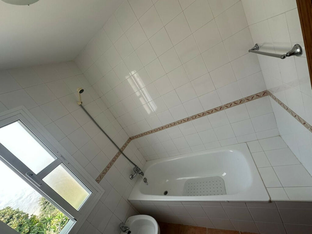 Townhouse Manilva Málaga - image 23