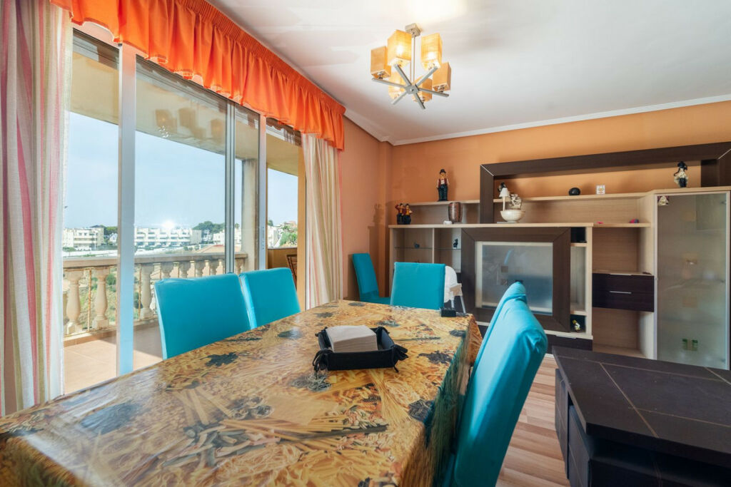 Middle Floor Apartment Fuengirola Málaga - image 23