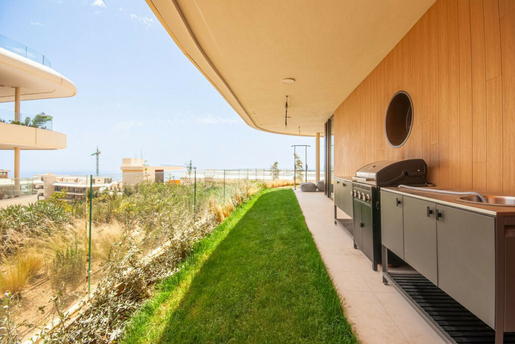 Ground Floor Apartment Higueron Málaga - image 23