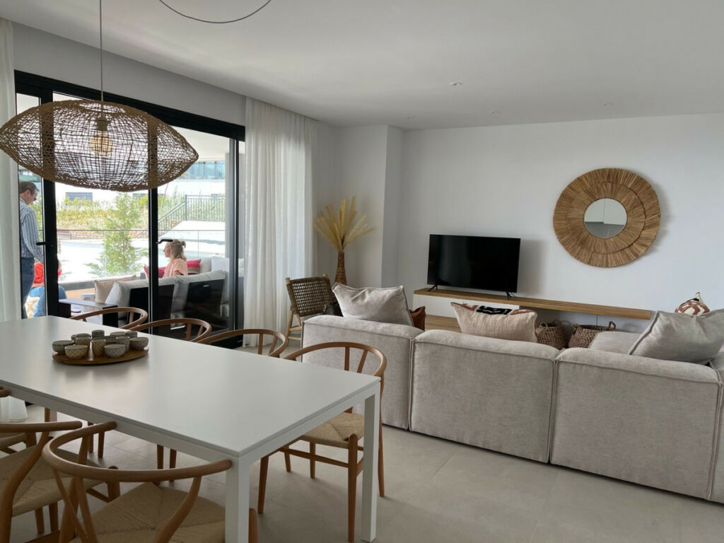 Ground Floor Apartment Estepona Málaga - image 23