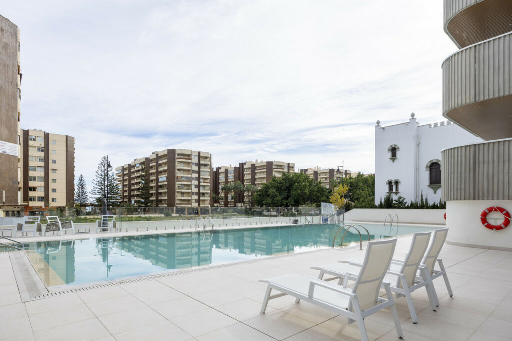 Middle Floor Apartment Fuengirola Málaga - image 23