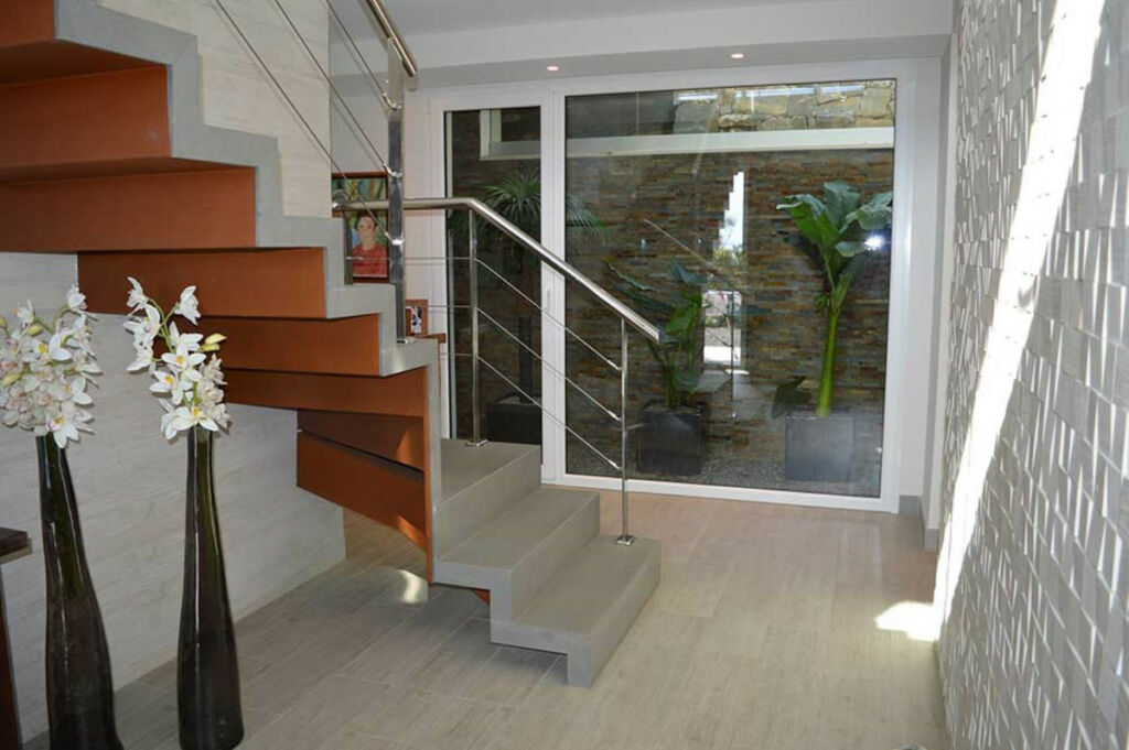 Detached Villa Marbella Málaga - image 22