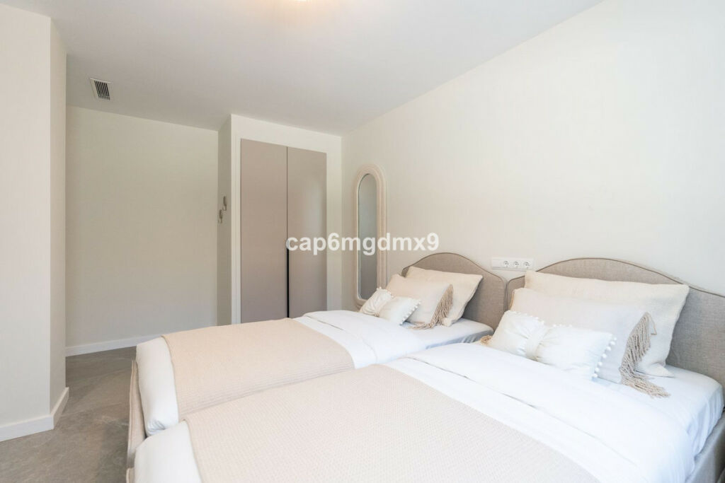 Ground Floor Apartment La Quinta Málaga - image 23