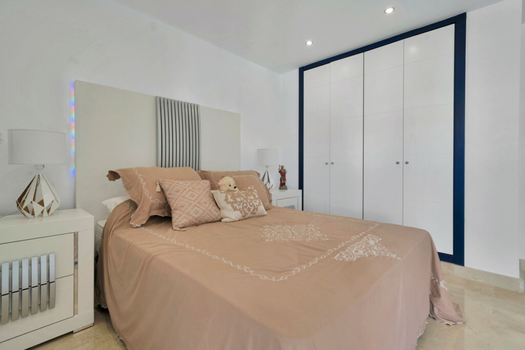 Penthouse Benalmadena Málaga - image 25