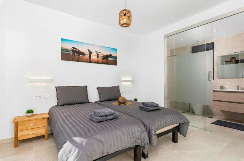 Detached Villa San Miguel de Salinas Alicante - image 24