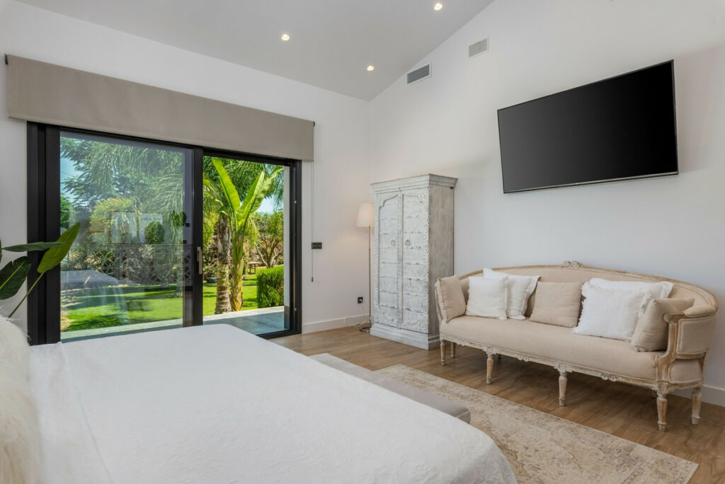 Detached Villa Elche Alicante - image 26