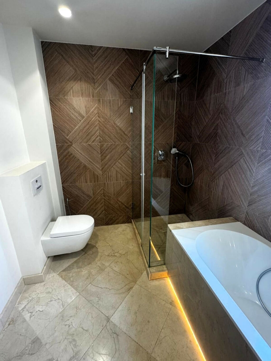 Detached Villa Marbella Málaga - image 24