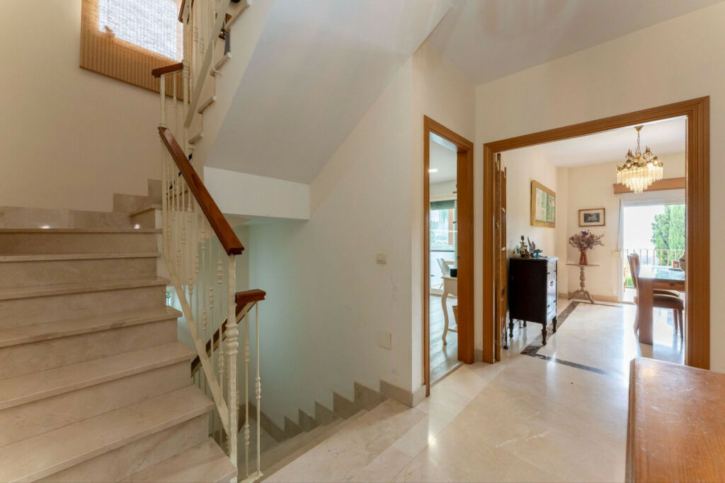 Detached Villa Cerros del Aguila Málaga - image 25