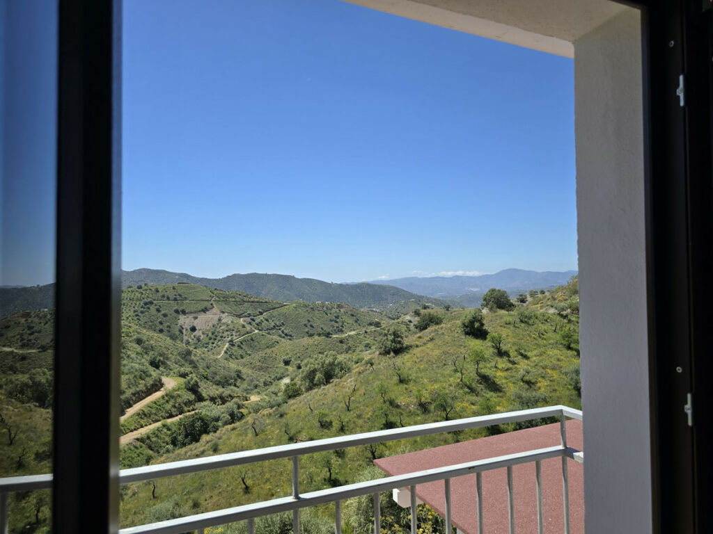 Detached Villa Sedella Málaga - image 25
