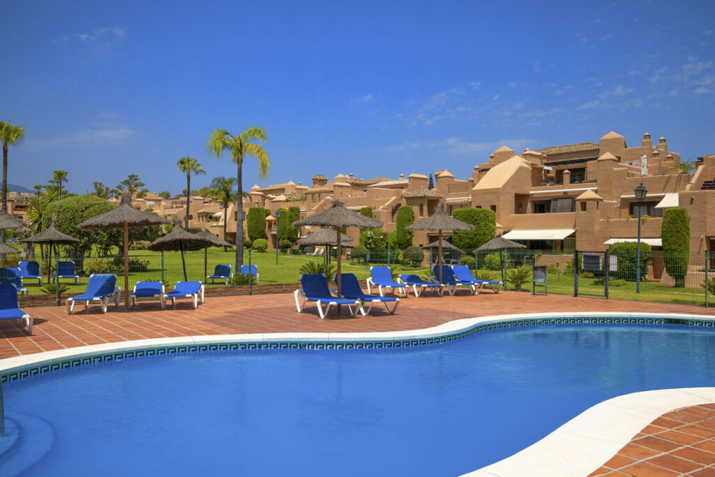 Ground Floor Apartment Estepona Málaga - image 24