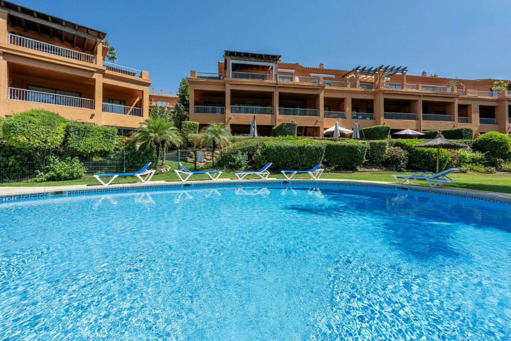 Ground Floor Apartment Estepona Málaga - image 24