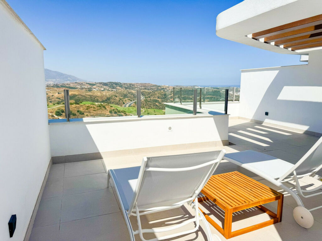 Penthouse Duplex Calanova Golf Málaga - image 24