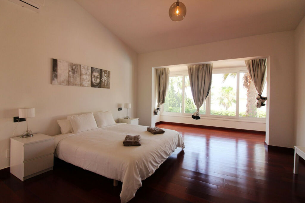 Detached Villa Benalmadena Málaga - image 24