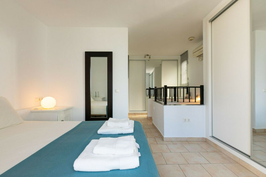 Duplex Calahonda Málaga - image 24