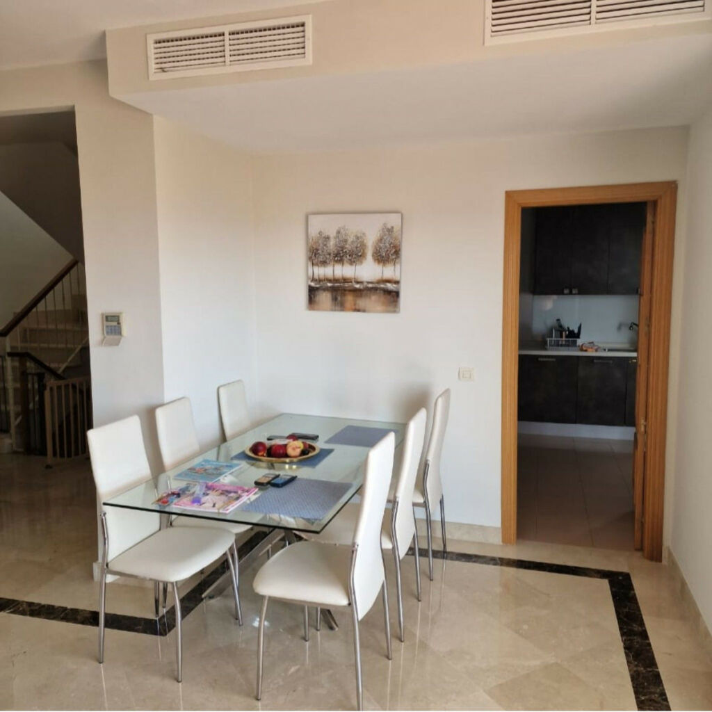 Detached Villa Cerros del Aguila Málaga - image 23
