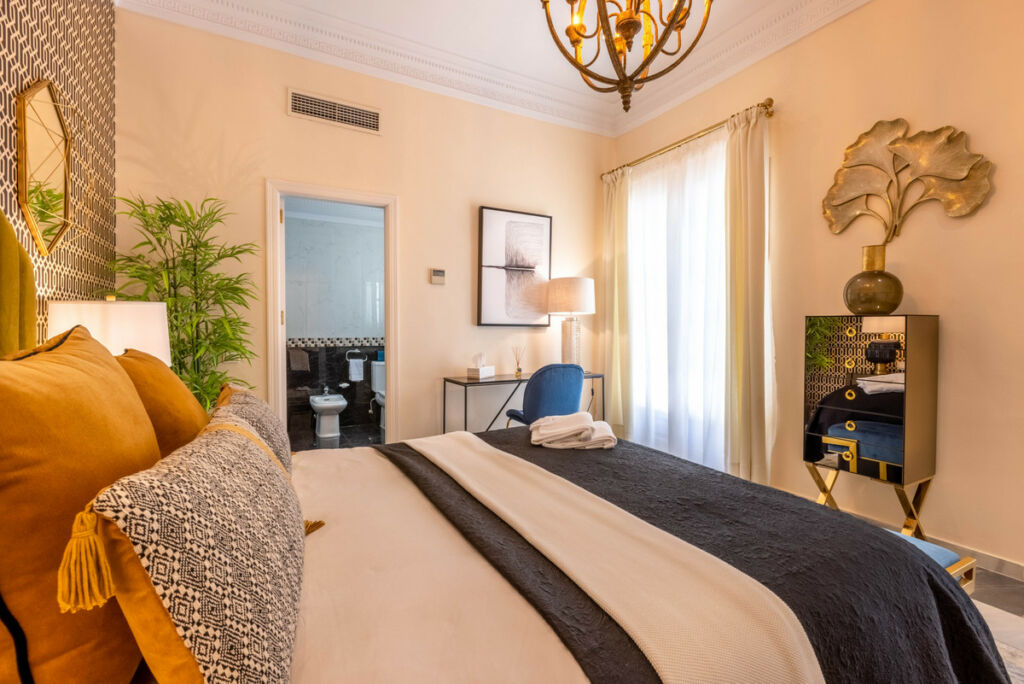 Detached Villa Puerto Banús Málaga - image 24