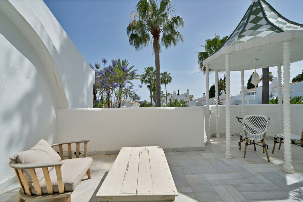 Townhouse The Golden Mile Málaga - image 24